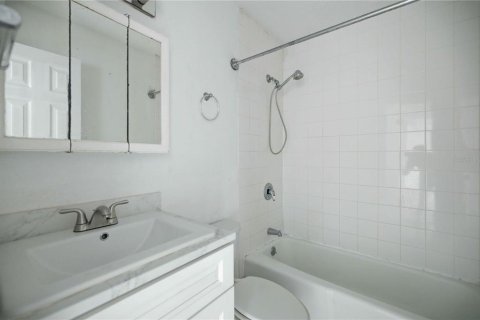 Apartment in Ocala, Florida 2 bedrooms, 78.97 sq.m. № 2238578 - photo 12
