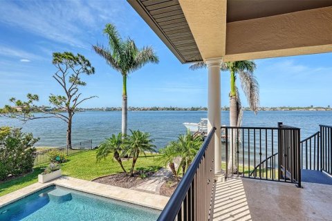 House in Sarasota, Florida 5 bedrooms, 480.77 sq.m. № 1658316 - photo 14