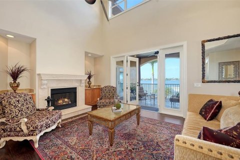 House in Sarasota, Florida 5 bedrooms, 480.77 sq.m. № 1658316 - photo 18