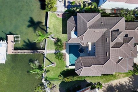 House in Sarasota, Florida 5 bedrooms, 480.77 sq.m. № 1658316 - photo 7