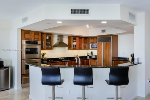 Copropriété à vendre à Aventura, Floride: 3 chambres, 285.12 m2 № 1966820 - photo 9