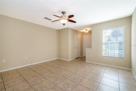 Touwnhouse à louer à Kissimmee, Floride: 2 chambres, 121.14 m2 № 2122434 - photo 6