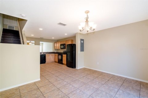 Touwnhouse à louer à Kissimmee, Floride: 2 chambres, 121.14 m2 № 2122434 - photo 12