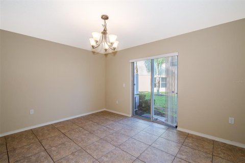 Touwnhouse à louer à Kissimmee, Floride: 2 chambres, 121.14 m2 № 2122434 - photo 13