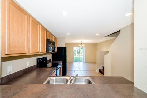 Touwnhouse à louer à Kissimmee, Floride: 2 chambres, 121.14 m2 № 2122434 - photo 7