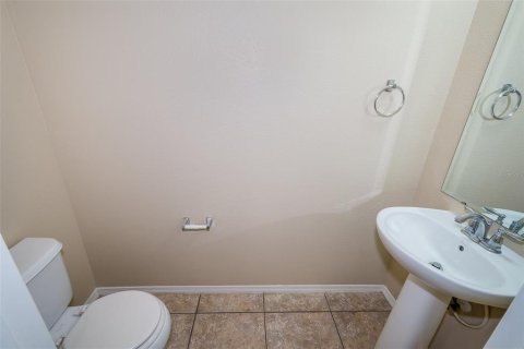 Touwnhouse à louer à Kissimmee, Floride: 2 chambres, 121.14 m2 № 2122434 - photo 5
