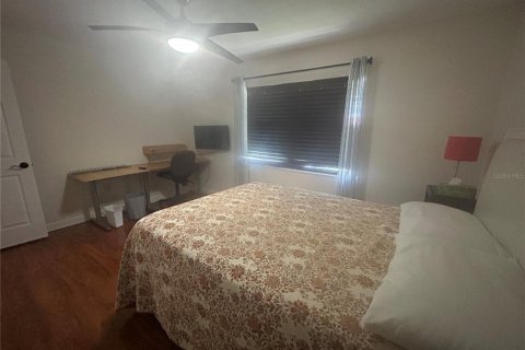 Villa ou maison à louer à Bradenton, Floride: 2 chambres, 113.34 m2 № 1906809 - photo 10