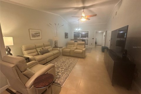 Villa ou maison à louer à Bradenton, Floride: 2 chambres, 113.34 m2 № 1906809 - photo 6