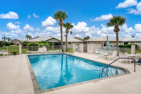 House in Sebring, Florida 2 bedrooms, 91.97 sq.m. № 1810516 - photo 10