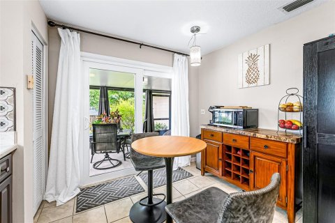 Condo in Sanford, Florida, 2 bedrooms  № 2283562 - photo 23