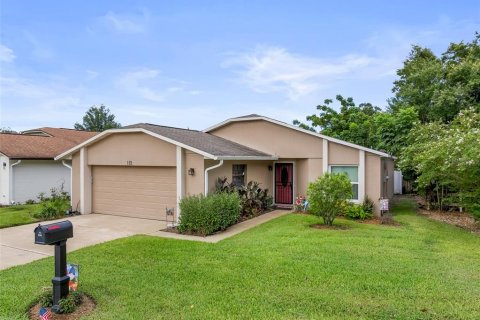 Condo in Sanford, Florida, 2 bedrooms  № 2283562 - photo 2