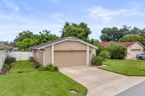 Condo in Sanford, Florida, 2 bedrooms  № 2283562 - photo 4