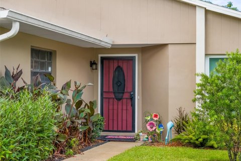 Condo in Sanford, Florida, 2 bedrooms  № 2283562 - photo 6