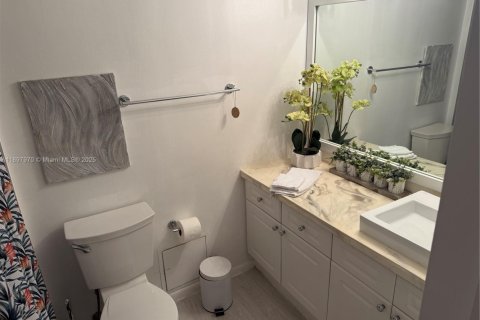 Снять в аренду кондоминиум в Майами-Бич, Флорида 1 спальня, 83.61м2, № 1954673 - фото 10