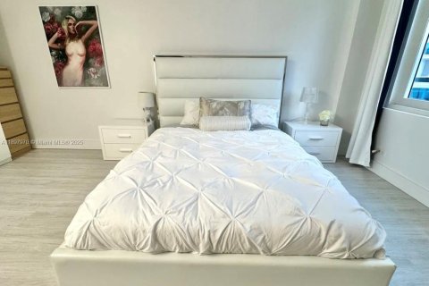 Снять в аренду кондоминиум в Майами-Бич, Флорида 1 спальня, 83.61м2, № 1954673 - фото 6