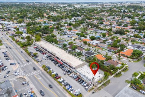 Commercial property in Miami, Florida № 1980656 - photo 20