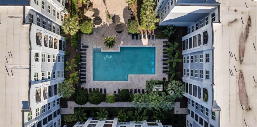 Condo à Orlando, Floride, 2 chambres  № 2094410