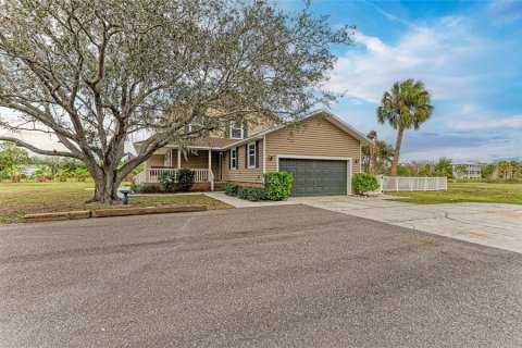 Villa ou maison à vendre à Palmetto, Floride: 4 chambres, 213.3 m2 № 2429170 - photo 6