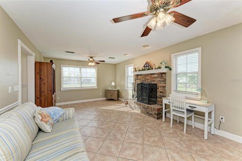 Villa ou maison à vendre à Palmetto, Floride: 4 chambres, 213.3 m2 № 2429170 - photo 13