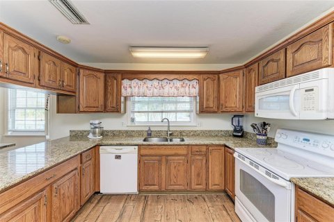 Villa ou maison à vendre à Palmetto, Floride: 4 chambres, 213.3 m2 № 2429170 - photo 21