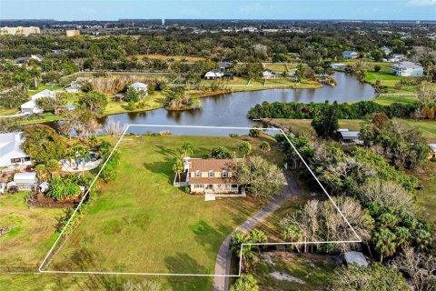 Villa ou maison à vendre à Palmetto, Floride: 4 chambres, 213.3 m2 № 2429170 - photo 2