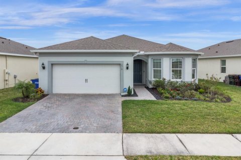 Villa ou maison à louer à Kissimmee, Floride: 3 chambres, 202.06 m2 № 1104887 - photo 1