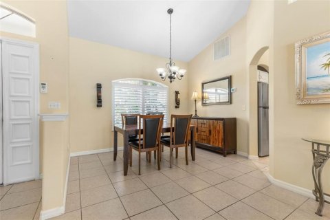 House in Palm Coast, Florida 3 bedrooms, 152.17 sq.m. № 1743274 - photo 10