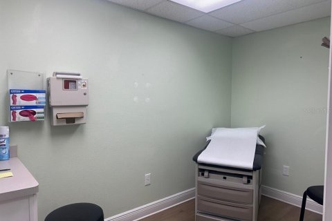 Commercial property in Palmetto, Florida 294.59 sq.m. № 2318444 - photo 7