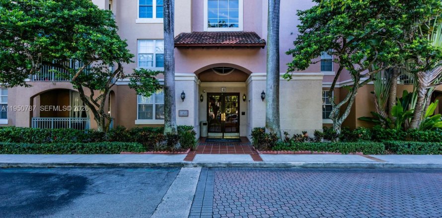 Condo à Aventura, Floride, 2 chambres  № 2153107