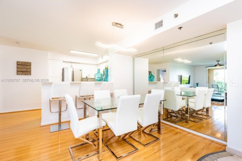 Copropriété à louer à Aventura, Floride: 2 chambres № 2153107 - photo 5