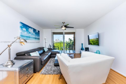 Copropriété à louer à Aventura, Floride: 2 chambres № 2153107 - photo 9