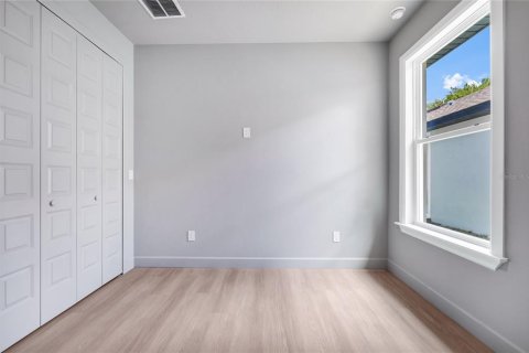 Casa en venta en Orlando, Florida, 4 dormitorios, 228.26 m2 № 2355902 - foto 21