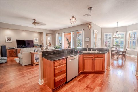 Casa en venta en Apollo Beach, Florida, 5 dormitorios, 351.08 m2 № 1530110 - foto 20