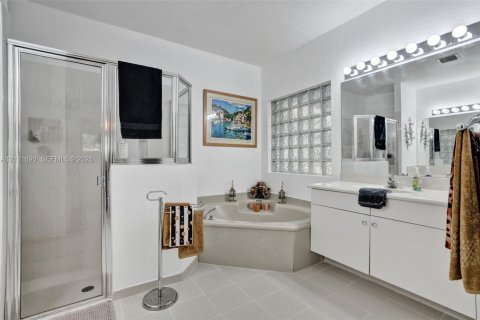 Casa en venta en Pembroke Pines, Florida, 3 dormitorios, 201.32 m2 № 2428500 - foto 13