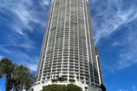 Студия в кондо в Майами, Флорида № 2000730