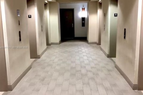 Снять в аренду кондоминиум в Майами, Флорида 39.2м2, № 2000730 - фото 26