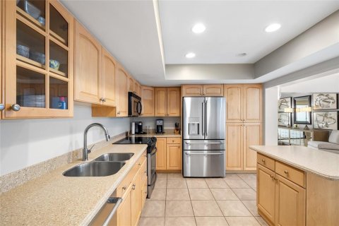 Villa ou maison à louer à Tampa, Floride: 2 chambres, 125.23 m2 № 1844367 - photo 11