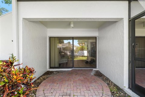 Villa ou maison à louer à Tampa, Floride: 2 chambres, 125.23 m2 № 1844367 - photo 27