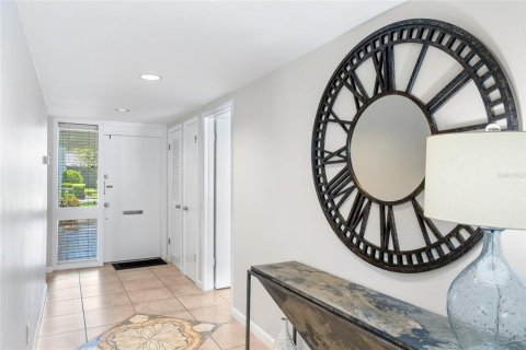 Villa ou maison à louer à Tampa, Floride: 2 chambres, 125.23 m2 № 1844367 - photo 4