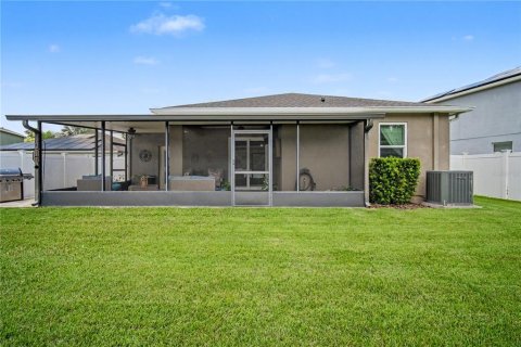 Villa ou maison à vendre à Land O' Lakes, Floride: 3 chambres, 155.33 m2 № 2410011 - photo 29