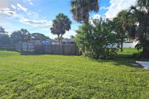 House in Venice, Florida 2 bedrooms, 93.27 sq.m. № 1821055 - photo 23