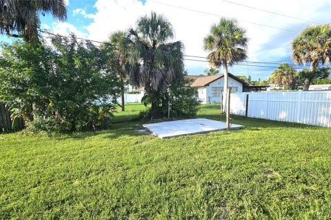 House in Venice, Florida 2 bedrooms, 93.27 sq.m. № 1821055 - photo 22