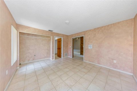 Villa ou maison à vendre à Saint Petersburg, Floride: 4 chambres, 208.38 m2 № 2433648 - photo 17