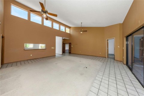 Villa ou maison à vendre à Saint Petersburg, Floride: 4 chambres, 208.38 m2 № 2433648 - photo 8