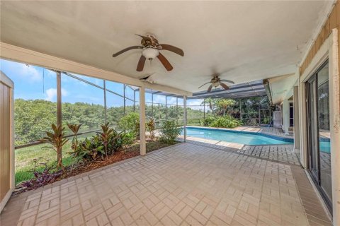 Villa ou maison à vendre à Saint Petersburg, Floride: 4 chambres, 208.38 m2 № 2433648 - photo 5