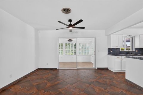 Casa en venta en Venice, Florida, 2 dormitorios, 114.73 m2 № 2386592 - foto 13