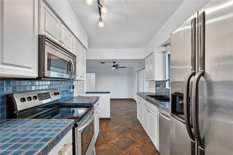 Casa en venta en Venice, Florida, 2 dormitorios, 114.73 m2 № 2386592 - foto 16