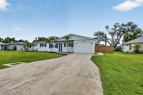 Casa en venta en Venice, Florida, 2 dormitorios, 114.73 m2 № 2386592 - foto 3