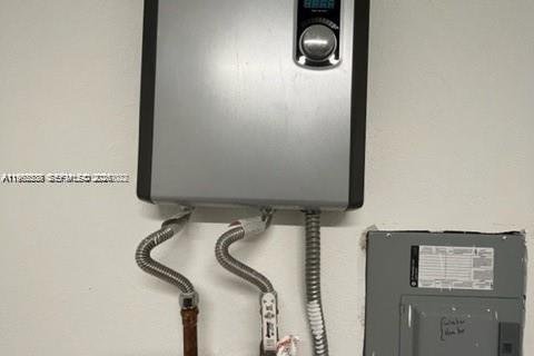 Touwnhouse à louer à Homestead, Floride: 3 chambres, 123.65 m2 № 2023798 - photo 22