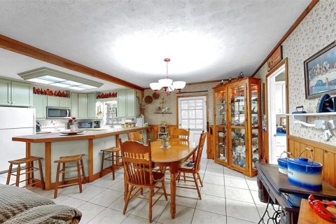 House in Wesley Chapel, Florida 4 bedrooms, 206.8 sq.m. № 1803355 - photo 25